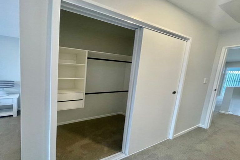 Photo of property in 23 Huri Street, Mangere Bridge, Auckland, 2022