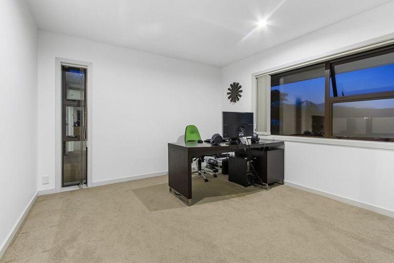 Photo of property in 839 Beach Road, Browns Bay, Auckland, 0630