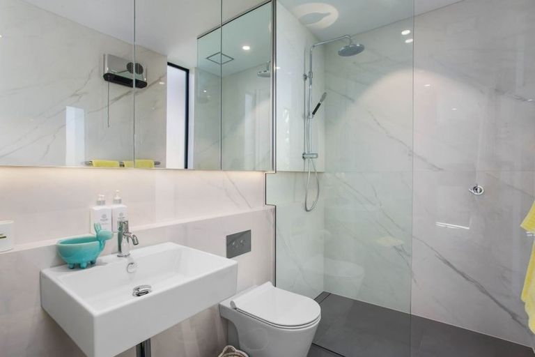 Photo of property in 155 Puriri Street, Fendalton, Christchurch, 8041