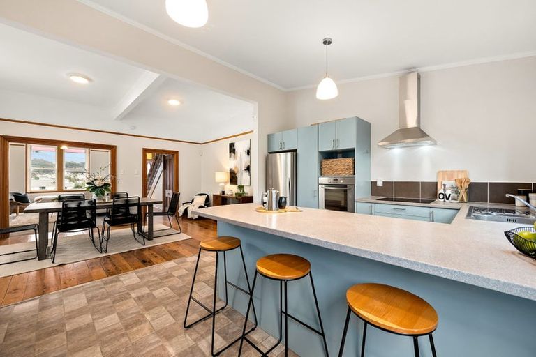 Photo of property in 6 Stanley Street, Berhampore, Wellington, 6023