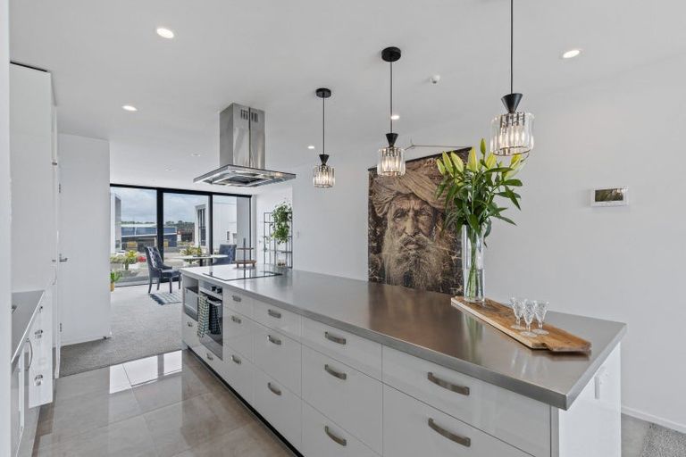 Photo of property in 5/86 Hurlstone Drive, Waiwhakaiho, New Plymouth, 4312