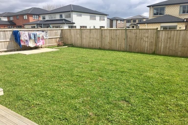 Photo of property in 21 Timmer Road, Flat Bush, Auckland, 2019