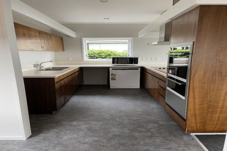 Photo of property in 8 Nagpur Terrace, Broadmeadows, Wellington, 6035