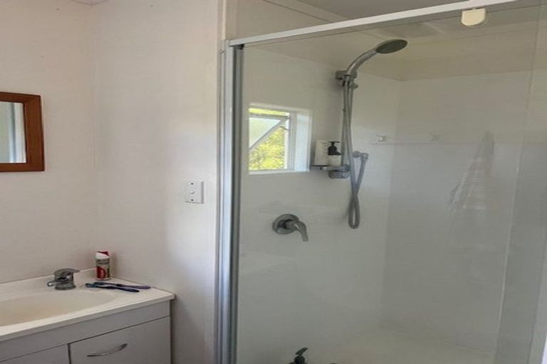 Photo of property in 28 Nisbet Terrace, Kinloch, Taupo, 3377