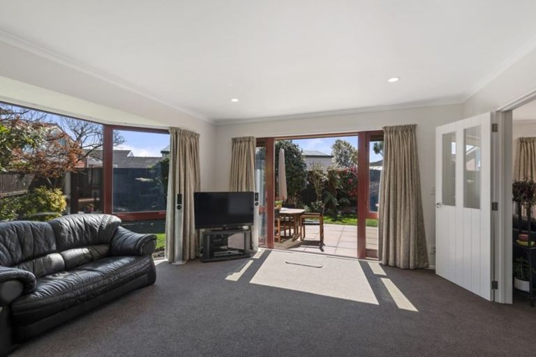 Photo of property in 16a Ambleside Drive, Burnside, Christchurch, 8053