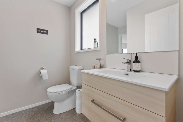 Photo of property in 44b Waikite Road, Welcome Bay, Tauranga, 3112