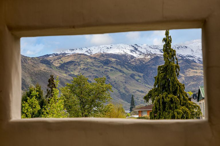 Photo of property in 65 Newcastle Street, Clyde, 9330