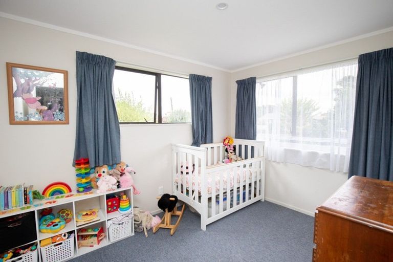 Photo of property in 10 Darlington Street, Ngatea, 3503