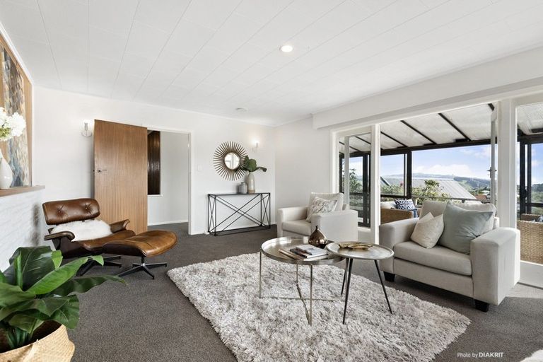 Photo of property in 6 Trebann Street, Paparangi, Wellington, 6037