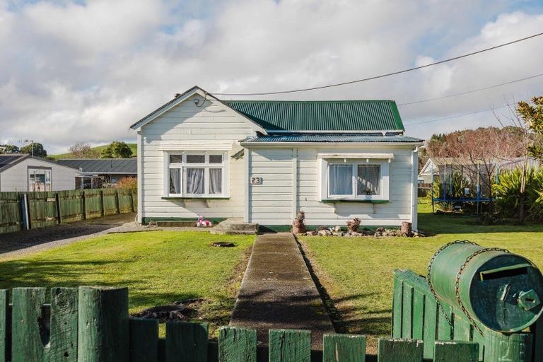 Photo of property in 23 Tyndall Street, Pahiatua, 4910