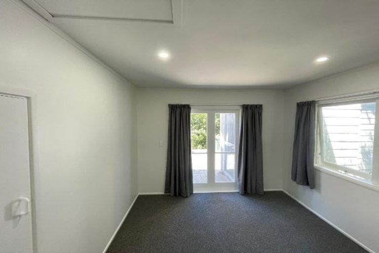 Photo of property in 86 Hillcrest Road, Papatoetoe, Auckland, 2025
