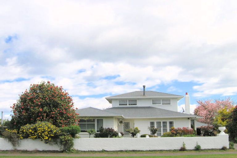 Photo of property in 9 Tamatea Road, Taupo, 3330