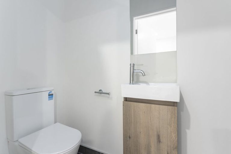 Photo of property in 38 Selo Street, Glen Eden, Auckland, 0602