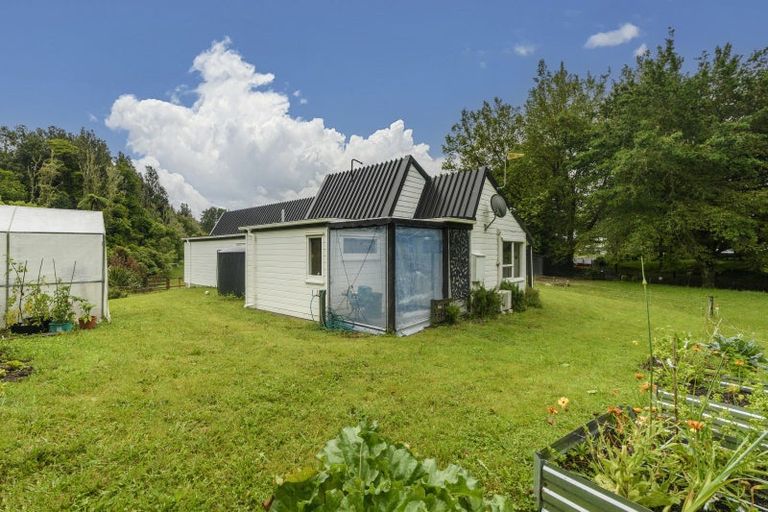Photo of property in 21a Hamilton Road, Lake Rotoma, Rotorua, 3074