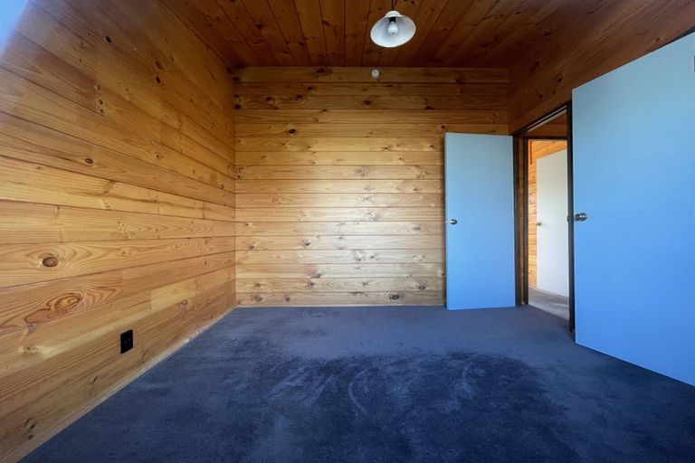 Photo of property in 25 Oratia Street, Waikanae Beach, Waikanae, 5036