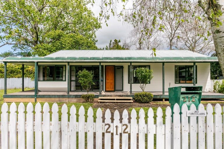 Photo of property in 212 Ormond Road, Mangapapa, Gisborne, 4010