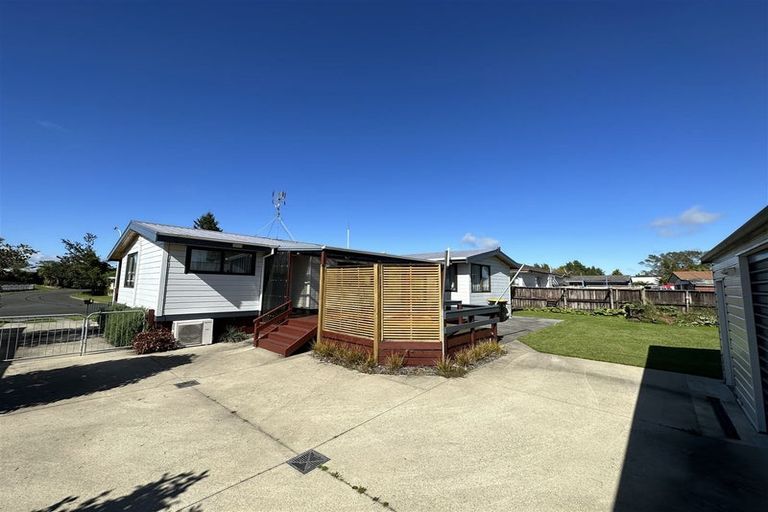 Photo of property in 22 Waianiwa Place, Tokoroa, 3420