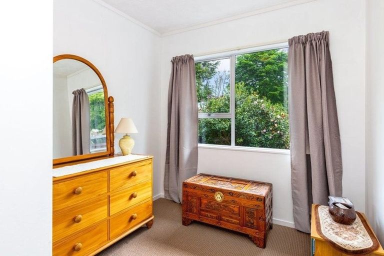 Photo of property in 2/18 Holland Grove, Richmond Heights, Taupo, 3330