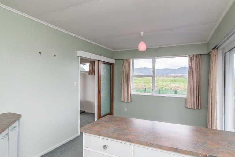 Photo of property in 24 Titoki Road, Raumati Beach, Paraparaumu, 5032