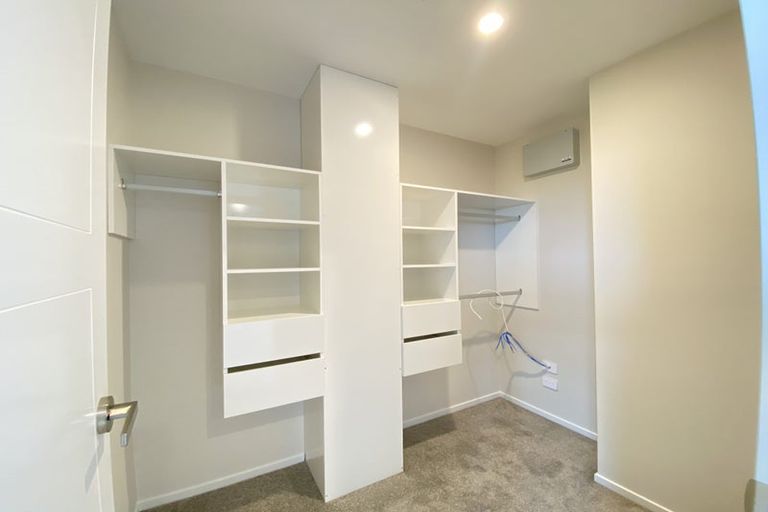 Photo of property in 17b Buscomb Avenue, Henderson, Auckland, 0610