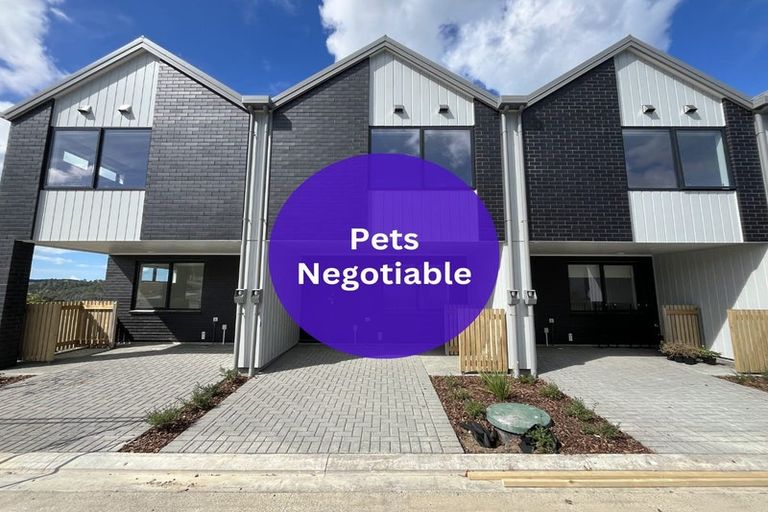 Photo of property in 2/23 Makomako Drive, Orewa, 0931