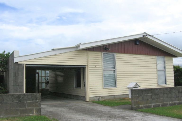 Photo of property in 1 Tukanae Street, Strathmore Park, Wellington, 6022
