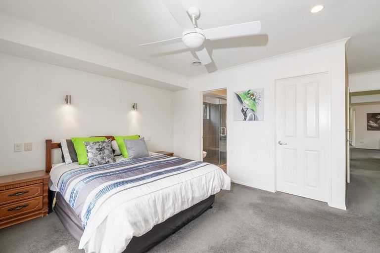 Photo of property in 96 Basley Road, Owhata, Rotorua, 3010