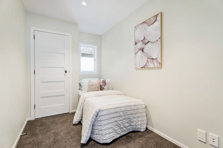 Photo of property in 21 Chester Avenue, Greenhithe, Auckland, 0632