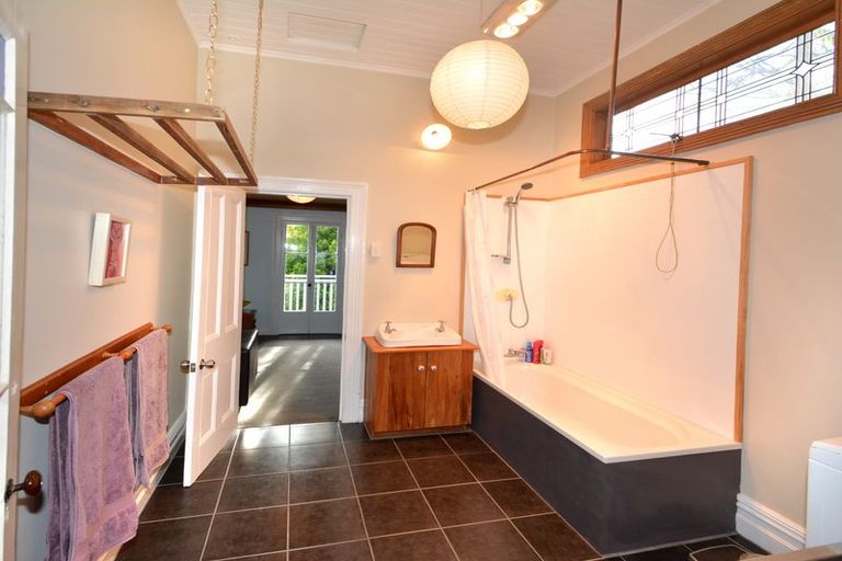 Photo of property in 30 Waikana Street, Broad Bay, Dunedin, 9014