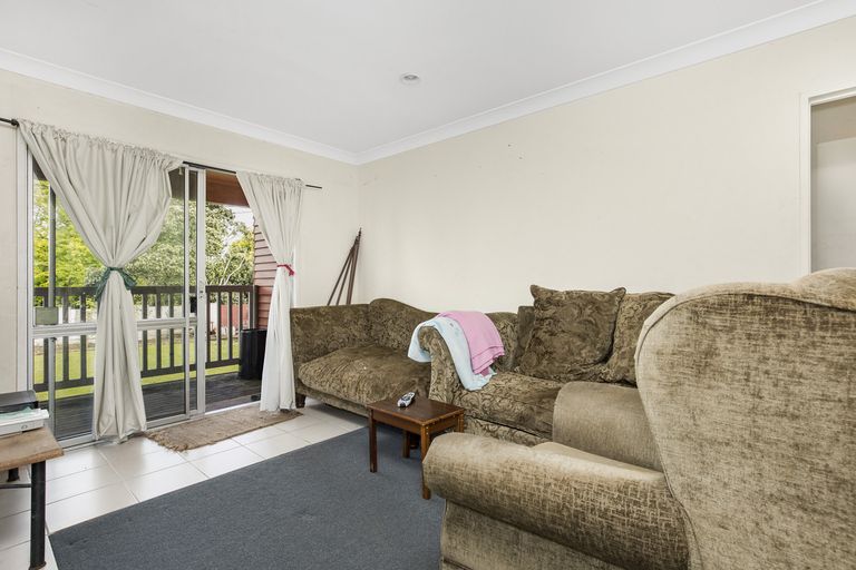 Photo of property in 10 Paul Place, Pakuranga, Auckland, 2010