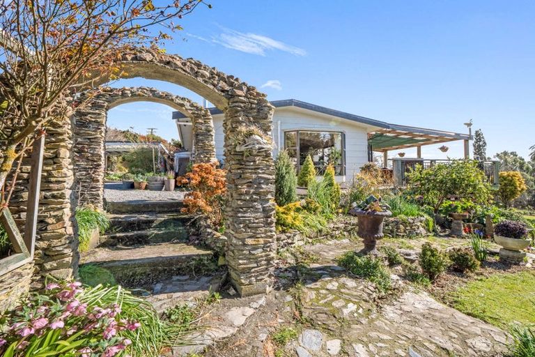 Photo of property in 18 Troup Street, Herbert, Oamaru, 9495