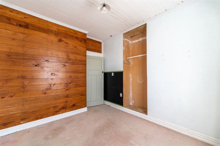 Photo of property in 15 Lynn Street, Oamaru North, Oamaru, 9400