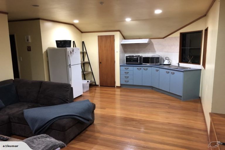 Photo of property in 104 Lawrence Crescent, Hillpark, Auckland, 2102