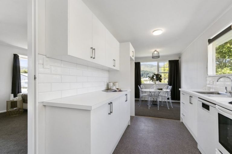 Photo of property in 21 Hamstead Street, Wainuiomata, Lower Hutt, 5014