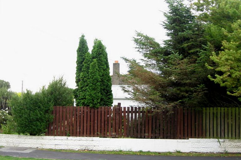 Photo of property in 127 Sparks Road, Hoon Hay, Christchurch, 8025