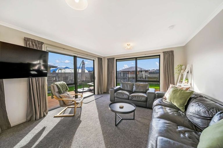 Photo of property in 76 Orbell Crescent, Te Anau, 9679