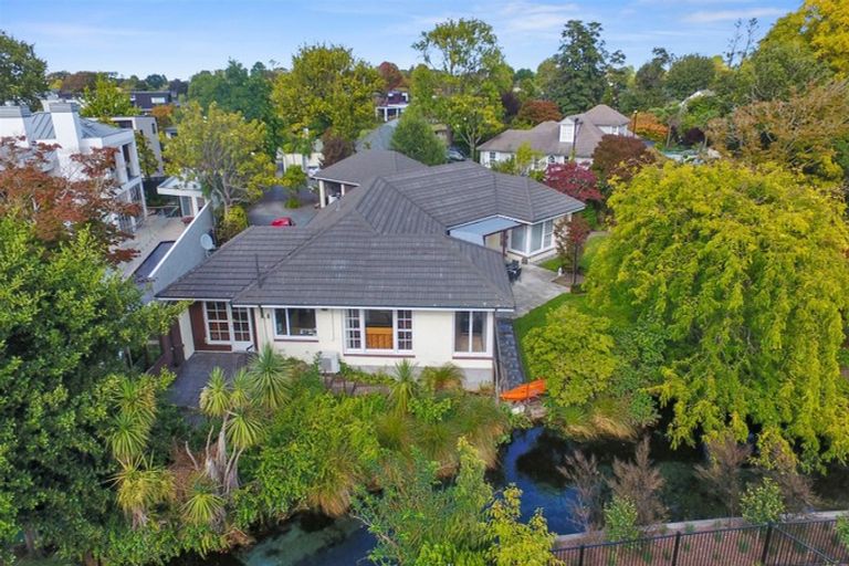 Photo of property in 35a Wairarapa Terrace, Merivale, Christchurch, 8014