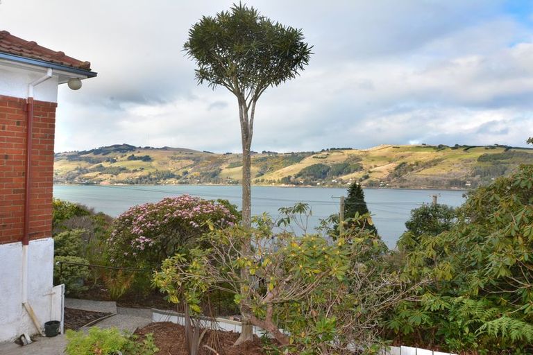 Photo of property in 17 Junction Road, Ravensbourne, Dunedin, 9022