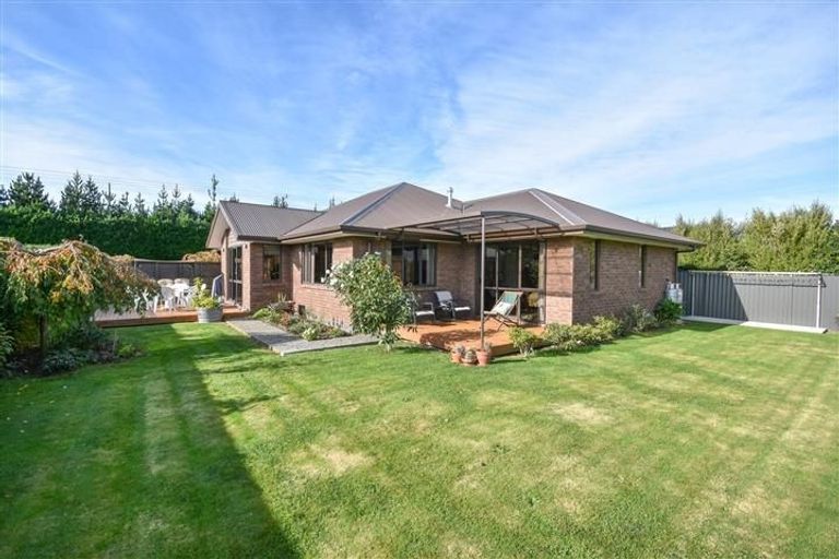 Photo of property in 201 Wingatui Road, Mosgiel, 9024