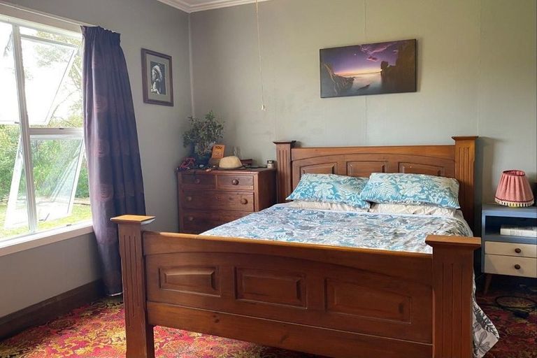 Photo of property in 176 Commercial Street, Takaka, 7110