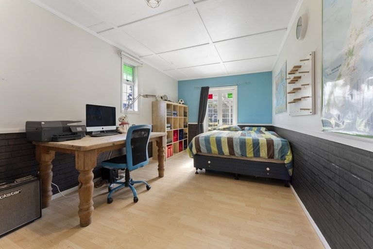 Photo of property in 144 Pembroke Street, Westown, New Plymouth, 4310