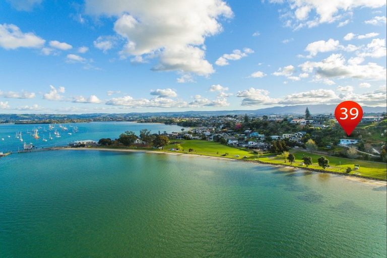 Photo of property in 39 Harbour View Road, Omokoroa, 3114