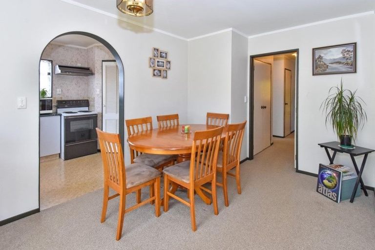 Photo of property in 2/126 Carruth Road, Papatoetoe, Auckland, 2025