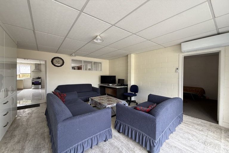 Photo of property in 39 Laburnum Road, New Windsor, Auckland, 0600