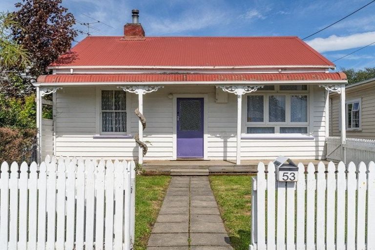 Photo of property in 53 Albert Street, Masterton, 5810