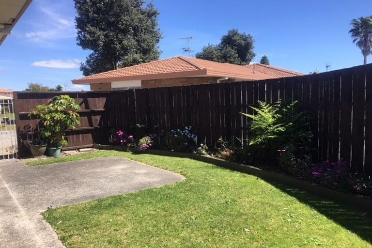 Photo of property in 38 Pacific View Road, Papamoa Beach, Papamoa, 3118