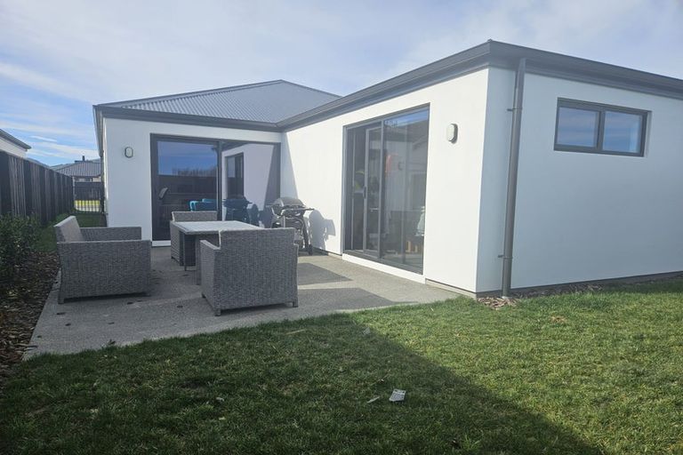 Photo of property in 5 Arrowsmith Drive, Halswell, Christchurch, 8025