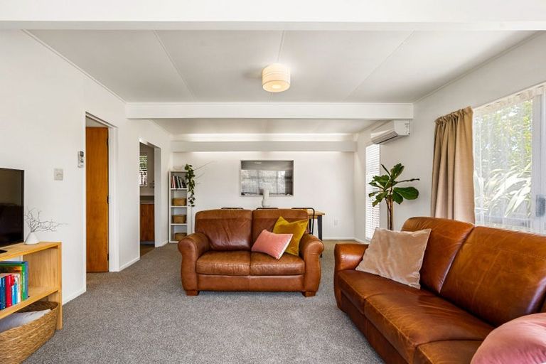 Photo of property in 206 Knight Street, Hastings, 4122