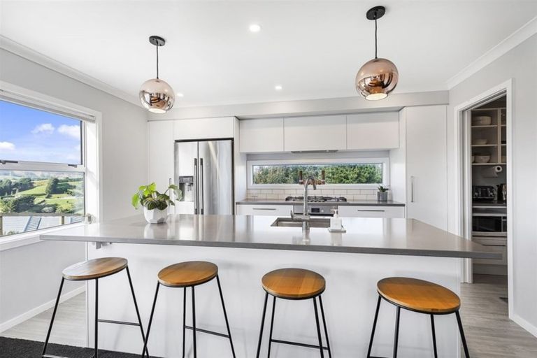 Photo of property in 158 Endeavour Drive, Whitby, Porirua, 5024