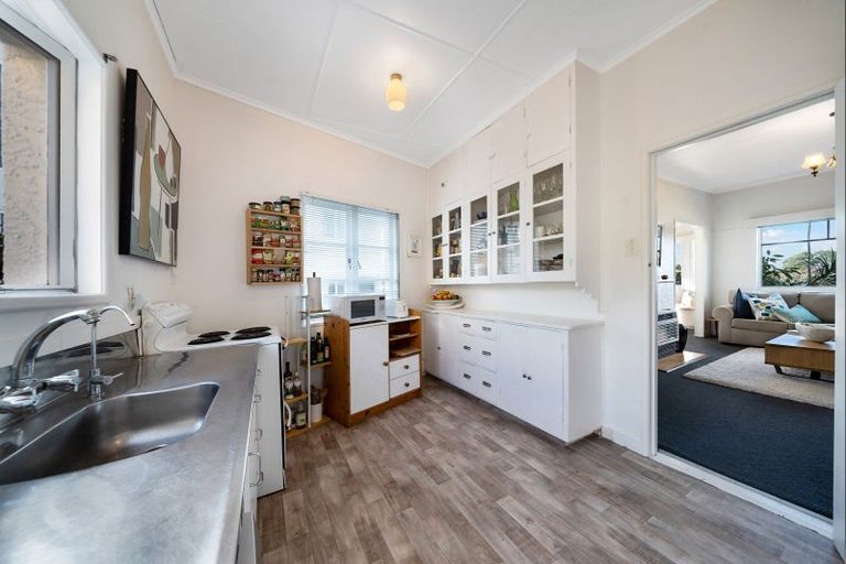 Photo of property in 1/6 Alison Avenue, Takapuna, Auckland, 0622